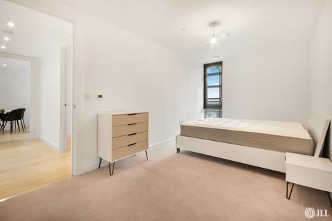 2 bedroom flat for sale, City North Place Finsbury Park N4