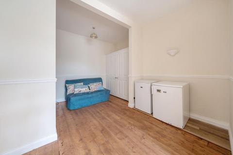 2 bedroom flat for sale, Slough,  Berkshire,  SL1