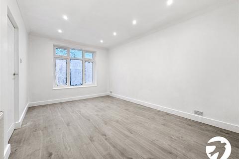 3 bedroom end of terrace house to rent, Aberford Gardens, London, SE18