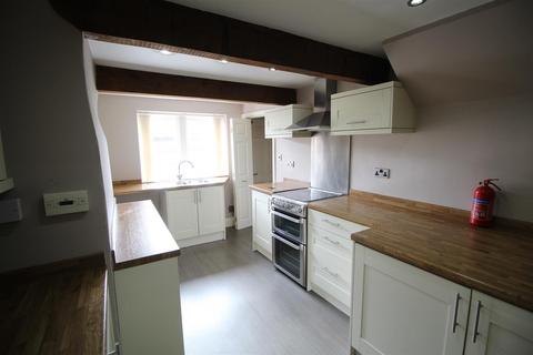 2 bedroom cottage to rent, Garth Fold, Idle