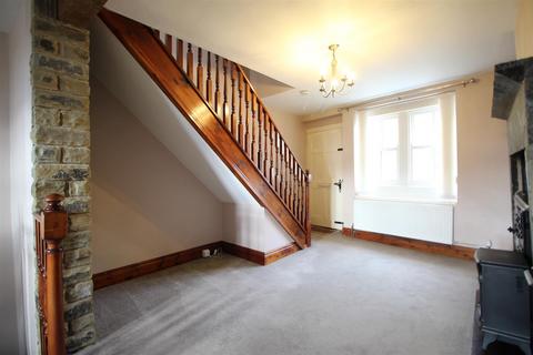 2 bedroom cottage to rent, Garth Fold, Idle