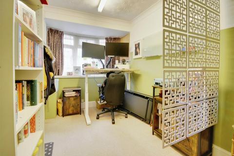 36 Curtis Road, Hemel Hempstead, HP3 8LE