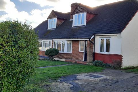 3 bedroom semi-detached house to rent, Bushey Mill Lane, North Bushey, Bushey, WD23