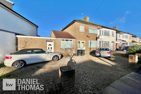 3 bedroom semi-detached house for sale, Apple Grove, Enfield, Greater London