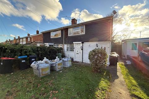 2 bedroom maisonette for sale, Little Linford Lane, Newport Pagnell, Buckinghamshire