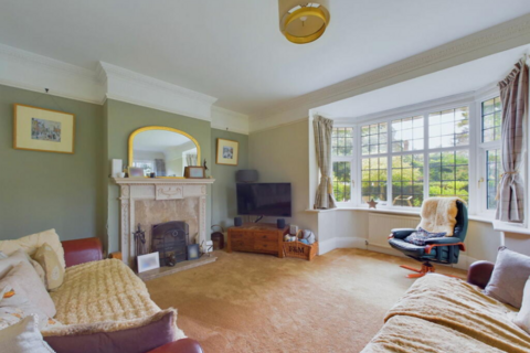 15 Second Avenue, Worthing, BN14 9NX
