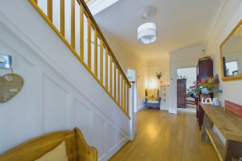 15 Second Avenue, Worthing, BN14 9NX