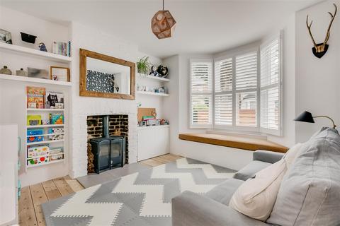 24 Reckitt Road, London, W4 2BT