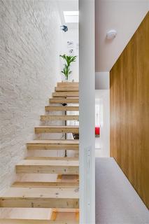 24 Reckitt Road, London, W4 2BT