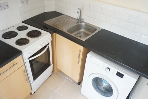 1 bedroom flat to rent, Flat 4 19 Coltman Street Hull, HU3 2SG