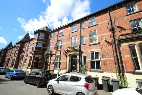 2 bedroom flat to rent, Westfield Terrace, Leeds, West Yorkshire, LS7