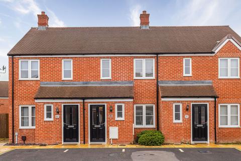 2 bedroom terraced house for sale, Campbell Grove, Horley RH6