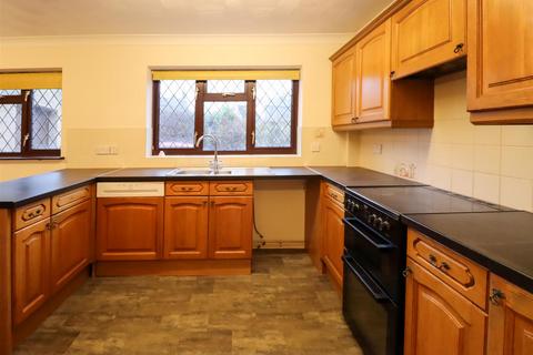 2 bedroom semi-detached bungalow to rent, Chapel Street, Ely CB6