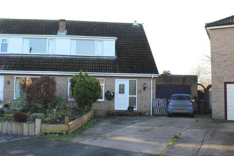 3 bedroom semi-detached house for sale, Horseshoe Crescent, Holme-On-Spalding-Moor, York