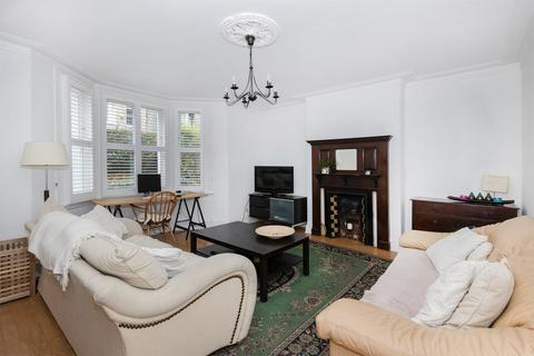 1 bedroom flat to rent, Amor Road, Hammersmith W6