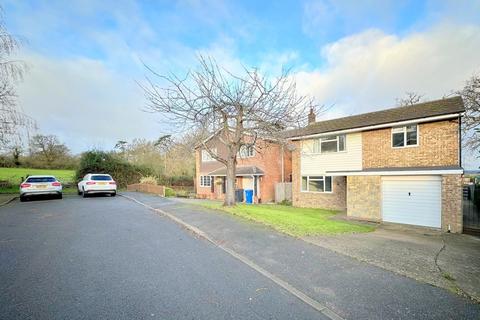 Duncannon Crescent, Windsor, Berkshire, SL4