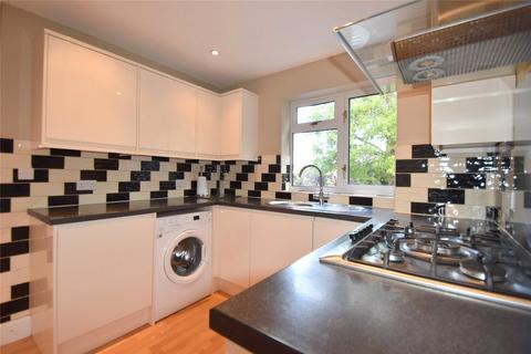 16 Duncannon Crescent, Windsor, SL4 4YP