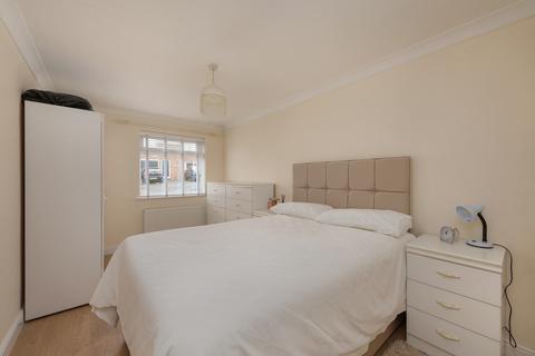 2 bedroom semi-detached bungalow for sale, Cranleigh Gardens, Whitstable