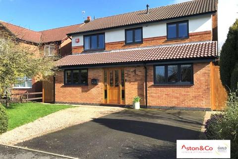 4 bedroom detached house for sale, Mays Farm Drive Stoney Stanton