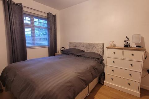 2 bedroom flat for sale, Crossfield Road, Birmingham, West Midlands, B33