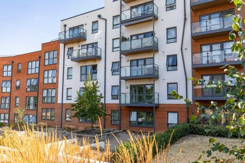 1 bedroom flat for sale, West Green Drive, Crawley RH11