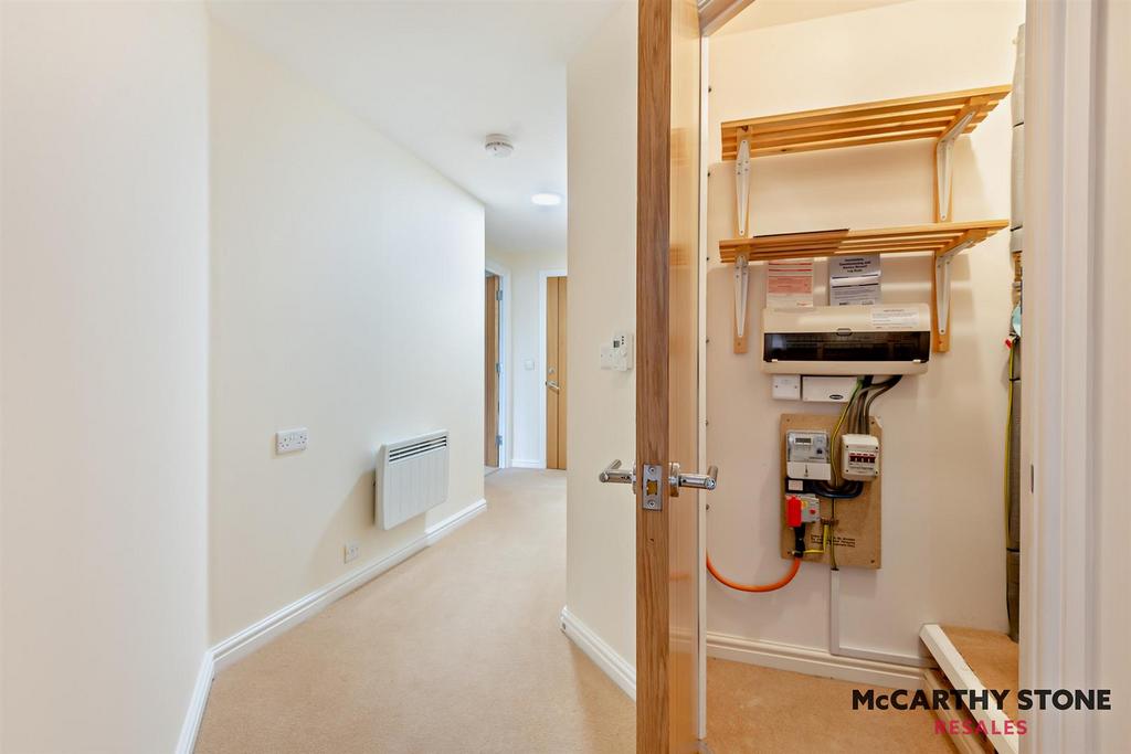 8622792-interior07-800.jpg