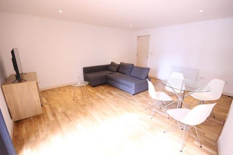 3 bedroom apartment to rent, Westferry road , London  E14