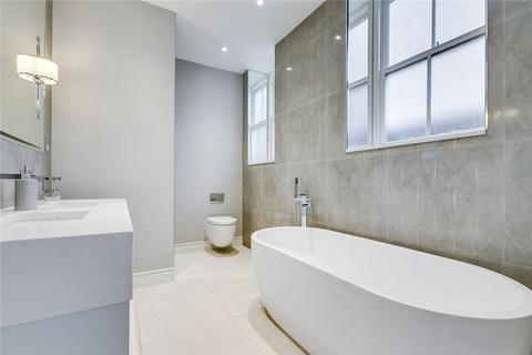 3 bedroom apartment to rent, Pont Street, London, SW1X