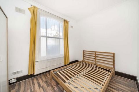 20 Whewell Road, London, N19 4LS