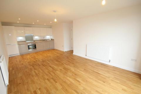 2 bedroom flat to rent, Crossways Apartments, Slough