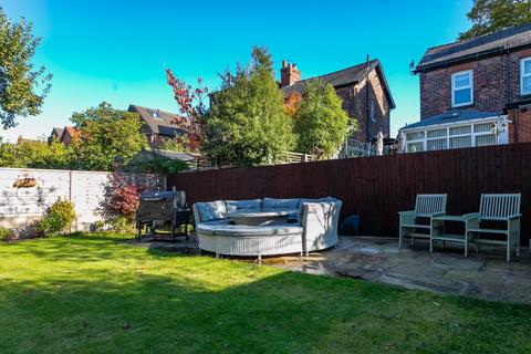 5 bedroom semi-detached house for sale, Langley Road, Prestwich M25