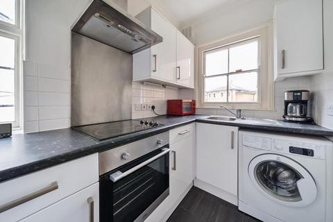 2 bedroom apartment to rent, Windsor,  Berkshire,  SL4