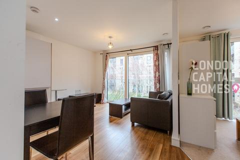 Studio to rent, Copenhagen Court, Pell Street, London, SE8