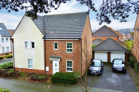 3 bedroom semi-detached house for sale, Windsor Crescent, Wokingham, Berkshire, RG40