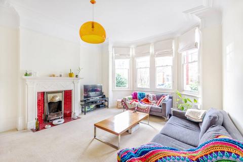 3 bedroom flat for sale, Woodgrange Avenue, Ealing Common, London, W5