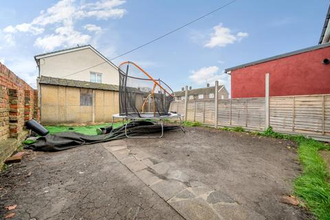 1 Luffield Road, London, SE2 9JL