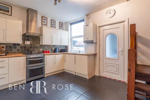 3 bedroom terraced house for sale, Queens Road, Walton-Le-Dale, Preston