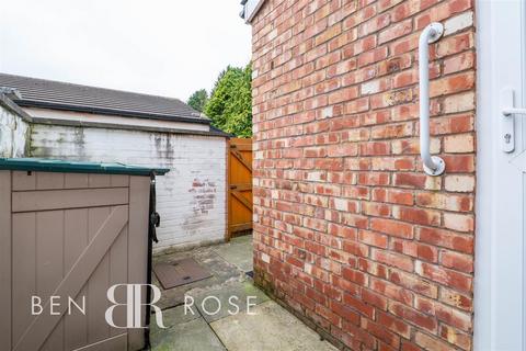 3 bedroom terraced house for sale, Queens Road, Walton-Le-Dale, Preston