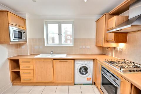 2 bedroom flat for sale, Barbuda Quay, Eastbourne