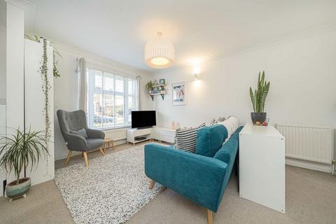 3 bedroom house for sale, Vincent Row, Hampton TW12