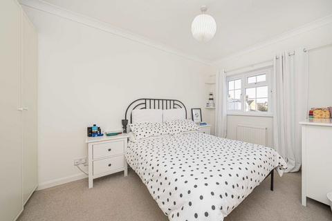 3 bedroom house for sale, Vincent Row, Hampton TW12