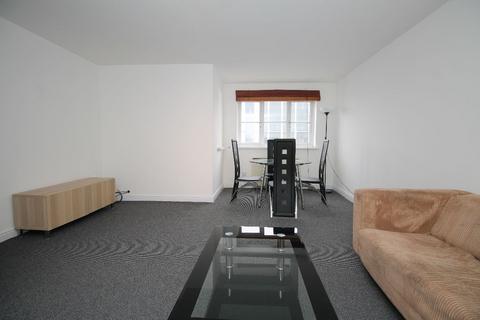 2 bedroom flat to rent, Wheatsheaf Close, Isle of Dogs, E14