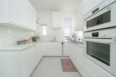 2 bedroom flat for sale, St. Pauls Avenue, London NW2