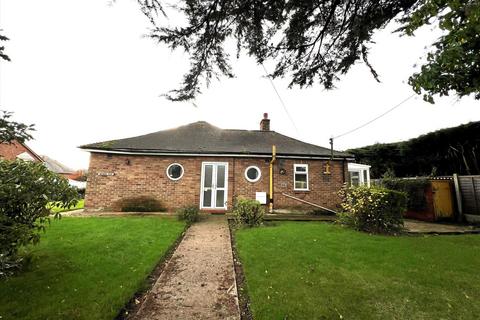 2 bedroom bungalow for sale, Market Street, Poulton Le Fylde FY6