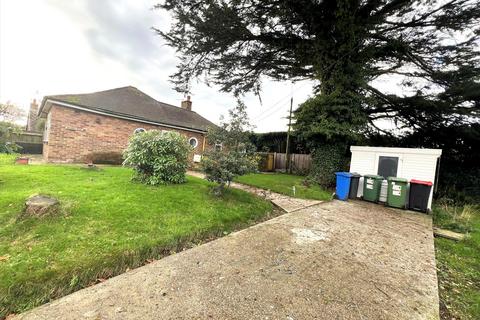 2 bedroom bungalow for sale, Market Street, Poulton Le Fylde FY6