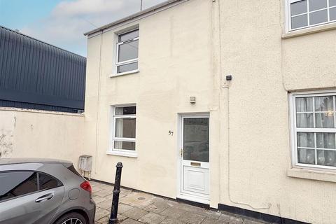 2 bedroom end of terrace house to rent, Russell Street, Cheltenham GL51 9HW