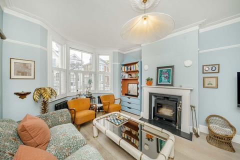 36 Chestnut Road, Kingston Upon Thames, KT2 5AP