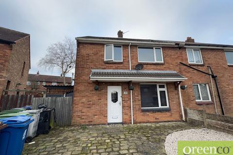 3 bedroom semi-detached house to rent, Britannia Road, Wigan WN5