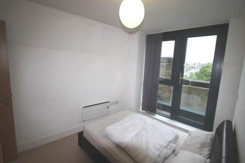 2 bedroom flat to rent, Woolston Warehouse , Grattan Road , Bradford