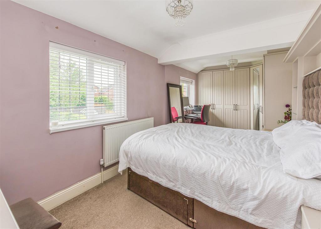 64 Langley Road-Bedroom 1.jpg